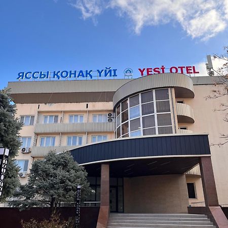 Yassy Hotel, Turkistan Exterior foto